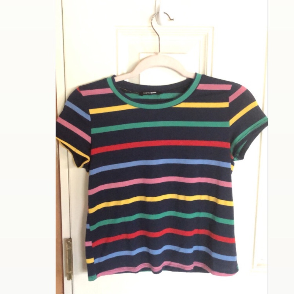 Fashion Nova Shirt Small (oversized crop top)